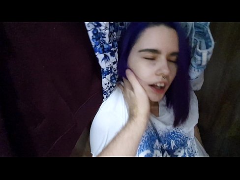 ❤️ Našel sem svojo sestro v omari in ji pomagal narediti ❤ Porn video na sl.hentai-for.ru ️❤